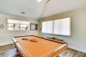 Quiet Redding Getaway ~ 7 Mi to Downtown!