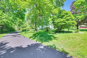 Outdoor Oasis: Cresco Family Home w/ Hot Tub