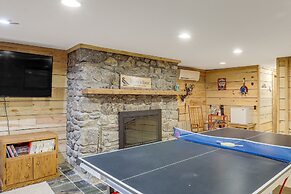 Mars Hill Home w/ Game Room ~ 2 Mi to Skiing!