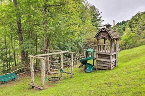 Mars Hill Home w/ Game Room ~ 2 Mi to Skiing!