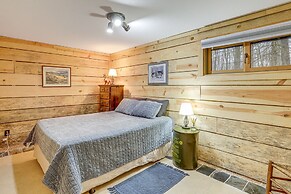 Mars Hill Home w/ Game Room ~ 2 Mi to Skiing!