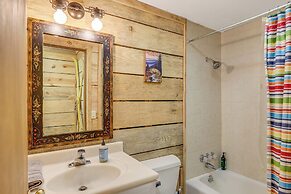 Mars Hill Home w/ Game Room ~ 2 Mi to Skiing!