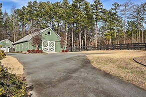 Secluded Acworth Mansion w/ Pool + Game Room!