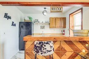 Waterfront Dandridge Cabin, 24 Mi to Pigeon Forge!