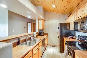 Near Lakes & Trails: Pet-friendly Cabin in Arizona