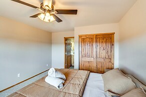 Near Lakes & Trails: Pet-friendly Cabin in Arizona