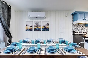 Bushkill Villa w/ Game Room, Sauna & Pool Access!