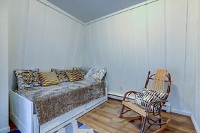 Bushkill Villa w/ Game Room, Sauna & Pool Access!