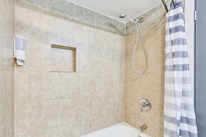 Bushkill Villa w/ Game Room, Sauna & Pool Access!