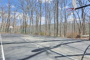 Bushkill Villa w/ Game Room, Sauna & Pool Access!