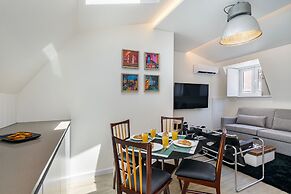 Intendente Modern Stays