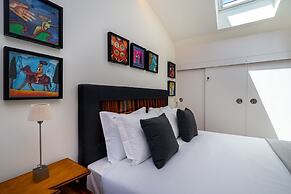 Intendente Modern Stays