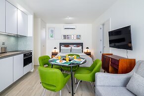 Intendente Modern Stays