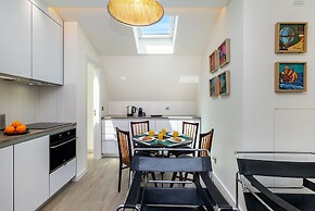 Intendente Modern Stays