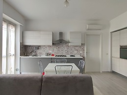 Modern Flat - via Crimea 25