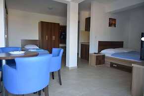 Belvedere Apartments with Seaview