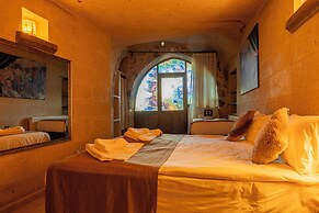 Carmin Cave Cappadocia