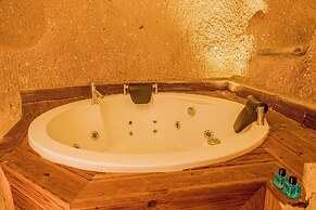 Carmin Cave Cappadocia