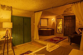 Carmin Cave Cappadocia