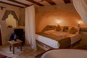 Carmin Cave Cappadocia