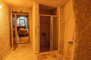 Carmin Cave Cappadocia