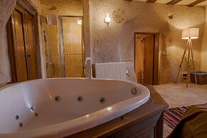 Carmin Cave Cappadocia