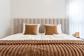 Shirat Haneviim - Isrentals