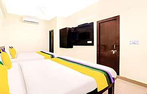 Hotel Pragati palace