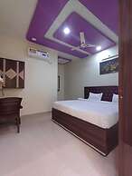 Hotel Pragati palace