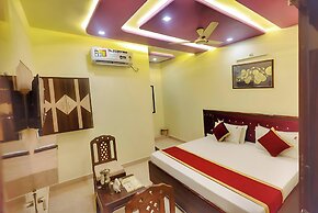 Hotel Pragati palace