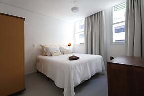 Tabas by Blueground Arinda