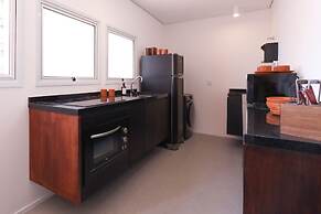 Tabas by Blueground Arinda