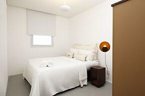 Tabas by Blueground Arinda