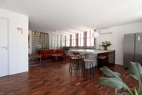 Tabas by Blueground Arinda