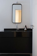 Tabas by Blueground Arinda