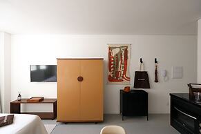 Tabas by Blueground Arinda