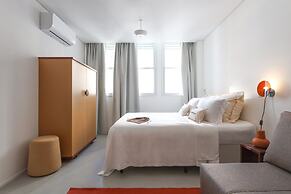 Tabas by Blueground Arinda