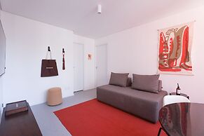 Tabas by Blueground Arinda