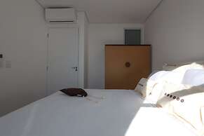 Tabas by Blueground Arinda