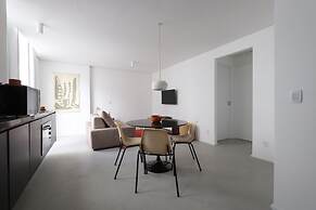 Tabas by Blueground Arinda