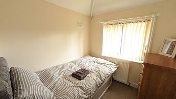 Norwichhouse/ Nearap/ 3bedroom/freep/tv/wifi