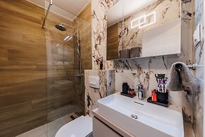 Modern Luxury Apartment Ivana, With two Patios