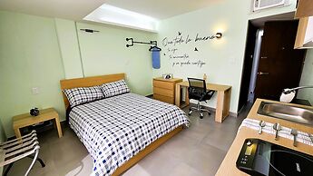 A07 SUPER CITY SUITES AT PLAZA ACEQUIA