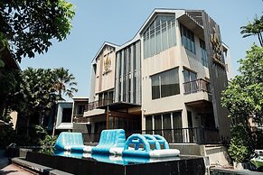 W-One At Bangkoknoi Hotel