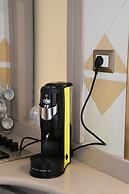 Il vicoletto sul mare