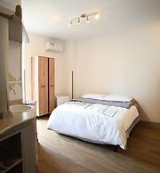 Il vicoletto sul mare