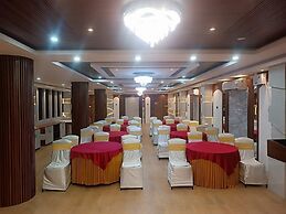 Raj Vilas Hotel & Resort Maharajganj
