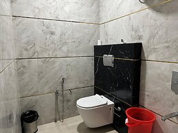 Raj Vilas Hotel & Resort Maharajganj