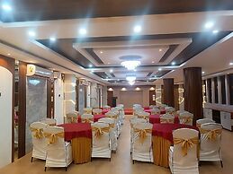 Raj Vilas Hotel & Resort Maharajganj
