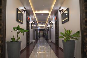 Raj Vilas Hotel & Resort Maharajganj